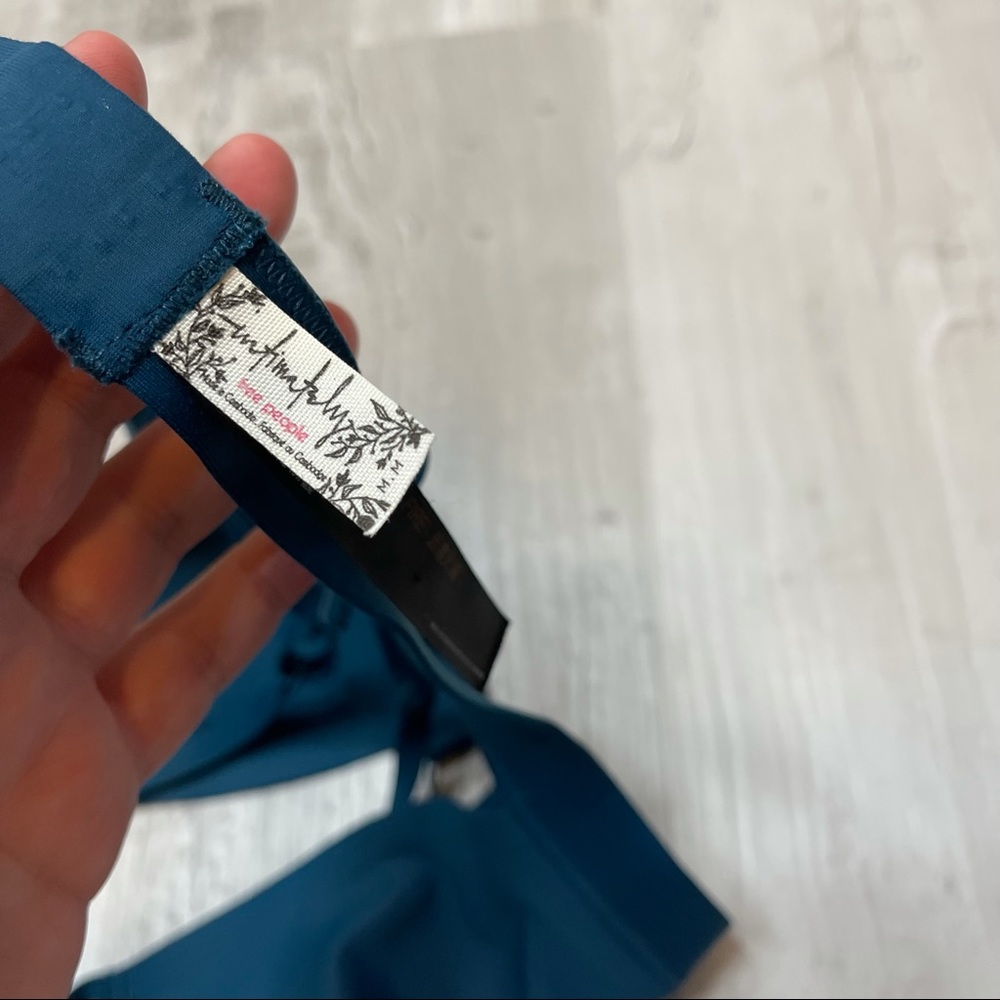 Free People Oh Scuba Bralette Size Medium - Picture 7 of 7